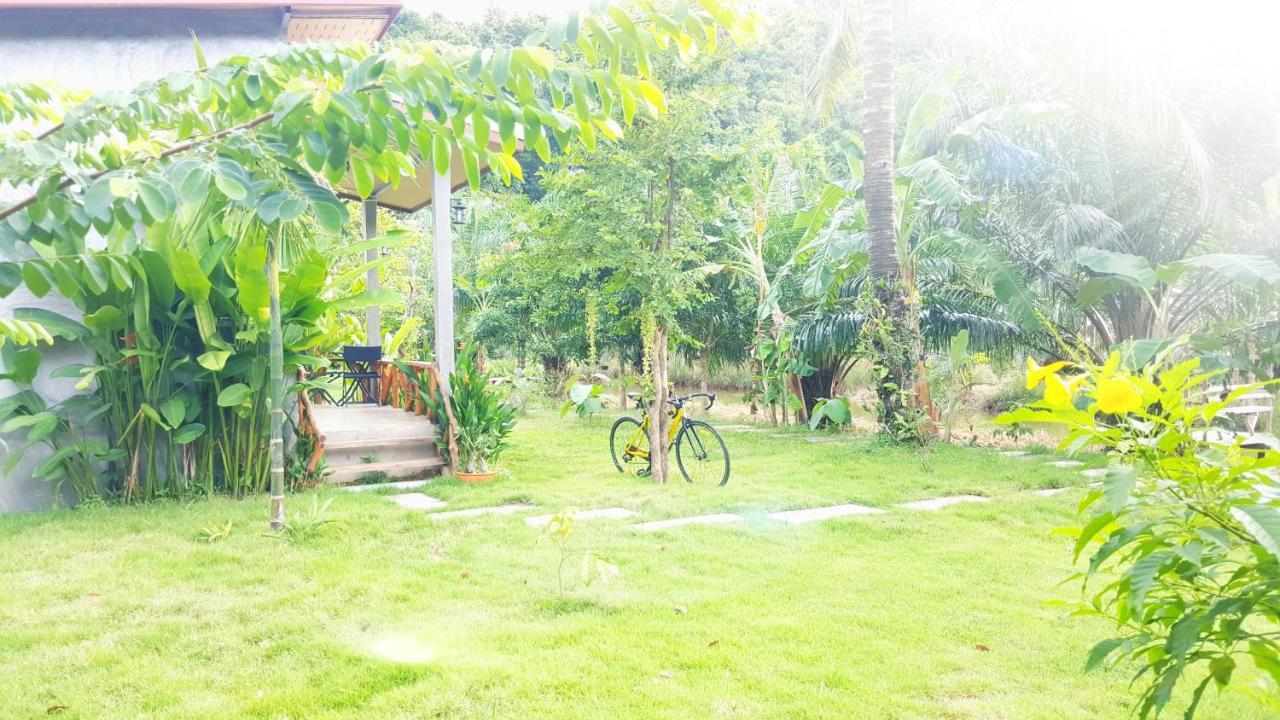 Home No.9 Koh Lanta Bagian luar foto