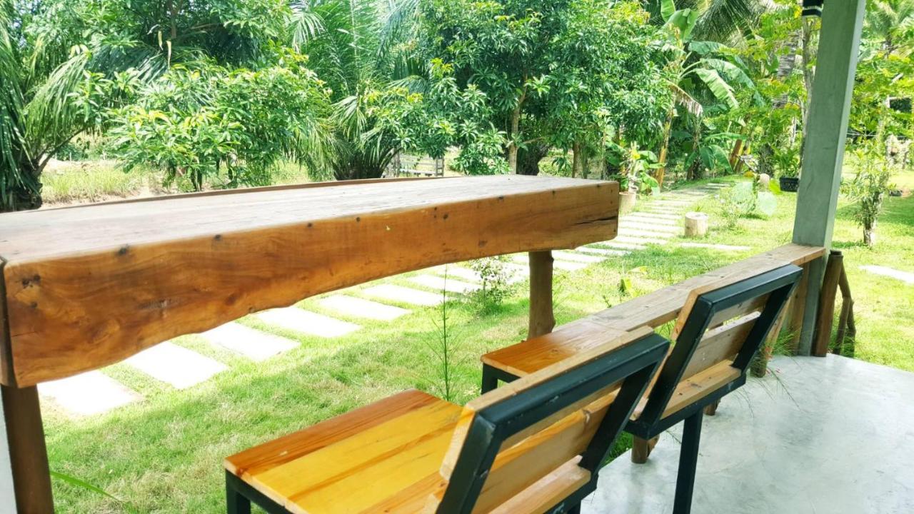 Home No.9 Koh Lanta Bagian luar foto