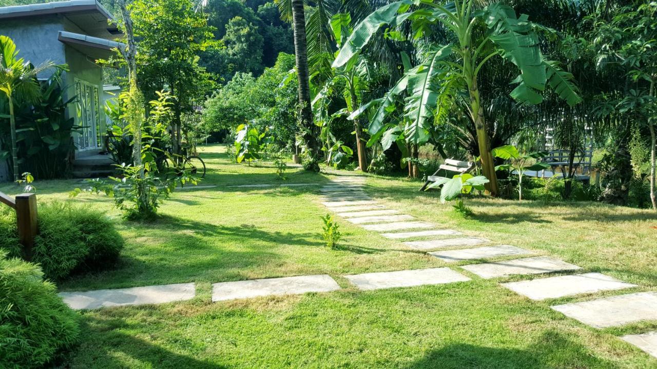 Home No.9 Koh Lanta Bagian luar foto