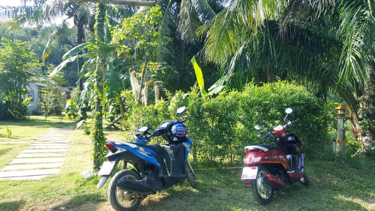 Home No.9 Koh Lanta Bagian luar foto